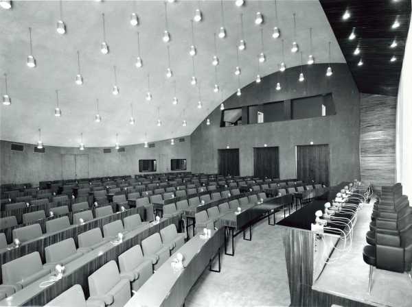 Enlarged view: Photo of the conference hall of the International Chamber of Commerce (ICC) in Paris