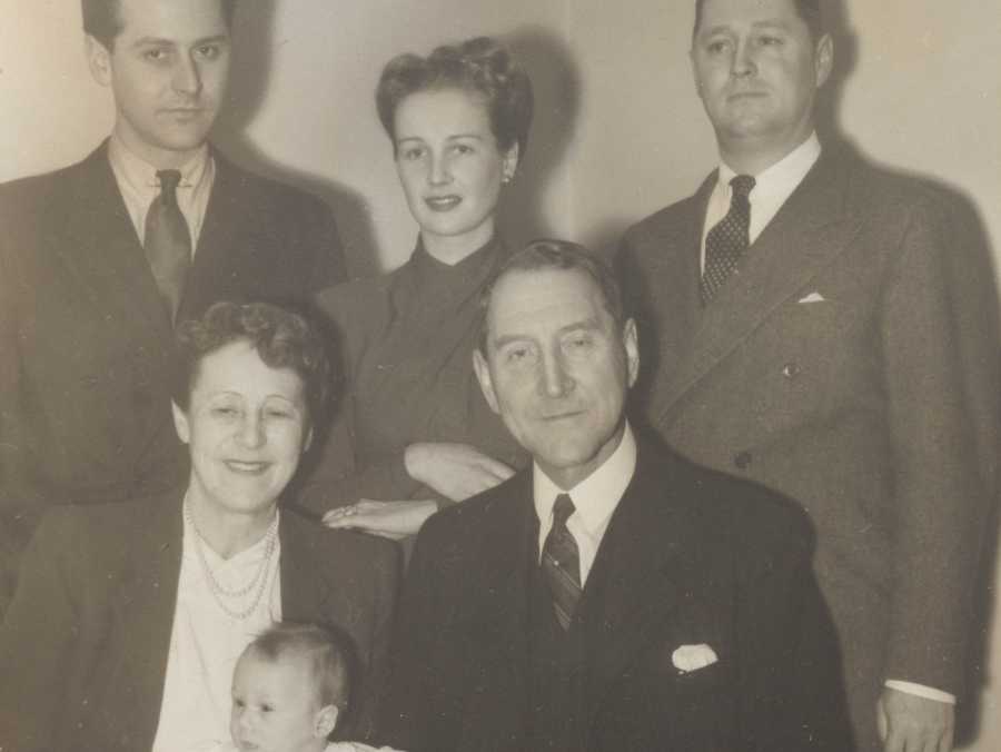 Hans Sulzer mit Familie, 1944